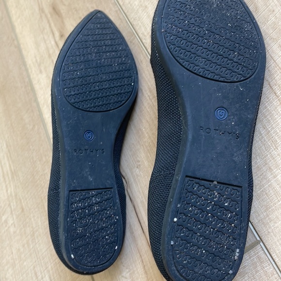 Black Rothy’s - Picture 4 of 4